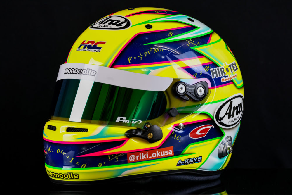 アライGP7 SRC カーボンヘルメットベース