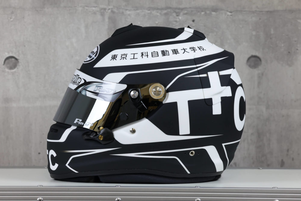 ヘルメット塗装 4輪 レーシングカート