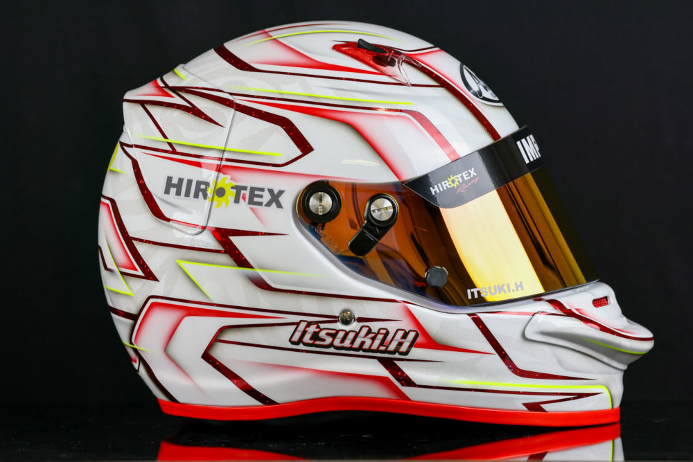 ヘルメットデザイン