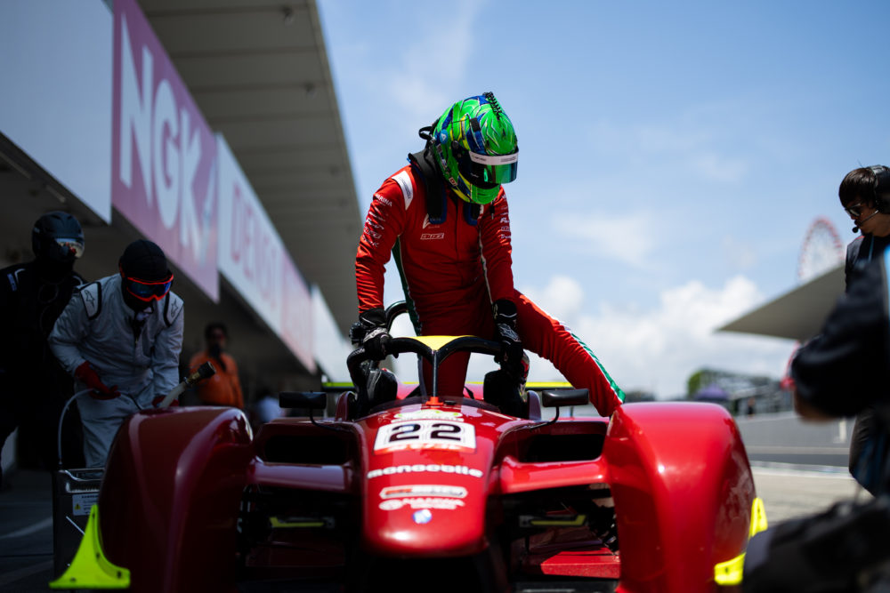 monocolle mototor sport Japan