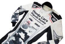 OMP ONE ART レーシングスーツ FIA公認 オリジナルデザイン