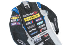 アルパインスターズ GP PRO SUIT DIドライバー 深田 真弘選手 ロゴプリント